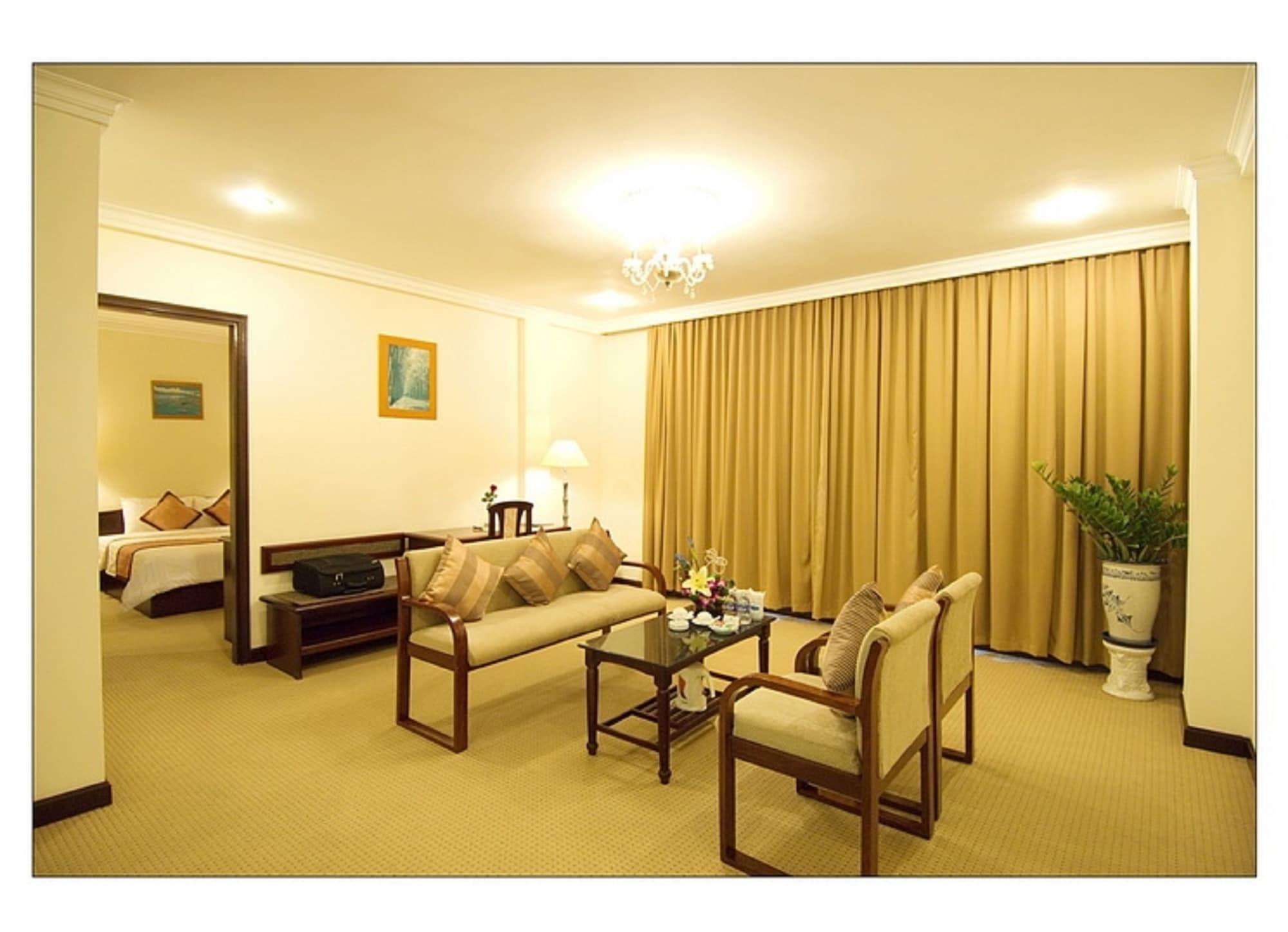 Saigon Tourane Hotel Đà Nẵng Exterior foto
